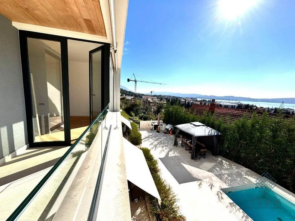 Sale, two bedroom apartment, 102m², Donja Lastva, Tivat