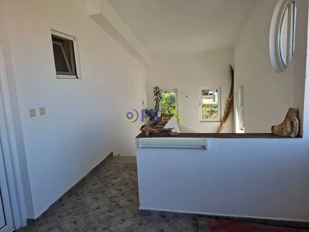 Prodaja, kuća, 347m², Bar, Crna Gora