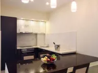 Izdavanje, dvosoban stan, 83m², Bečići, Budva - image 10