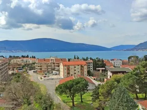 Sale, three bedroom apartment, 143m², Tivat, Crna Gora - image 34