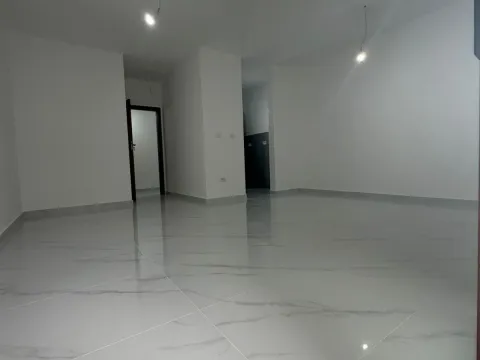 Sale, two bedroom apartment, 72m², Šušanj, Bar - image 2