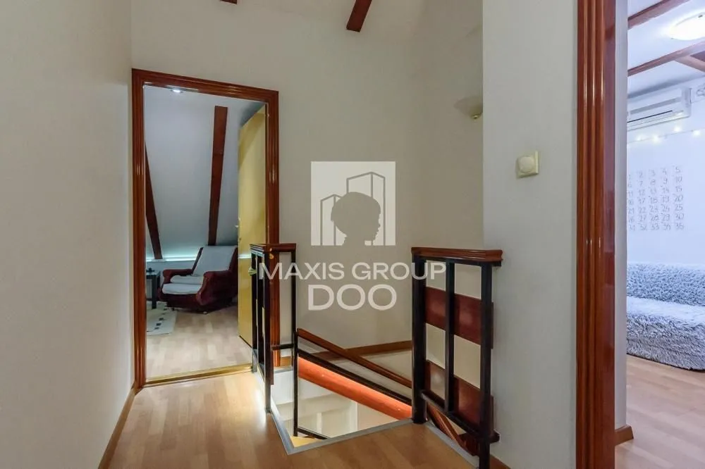 Prodaja, četvorosoban stan, 131m², Gundulićev Venac, Beograd