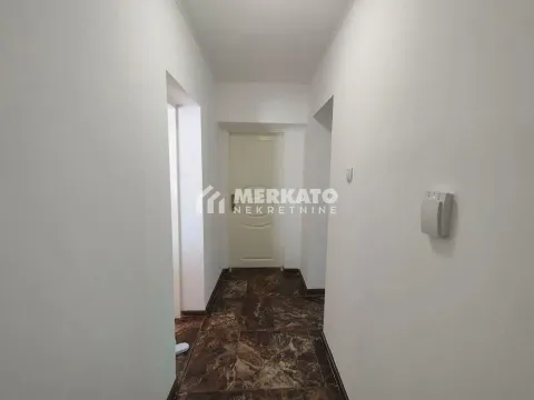 Prodaja, kuća, 249m², Bagljaš, Zrenjanin - image 13