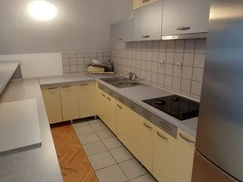 Izdavanje, četvorosoban stan, 118m², Brace Jerković, Voždovac Sve Podlokacije - image 3