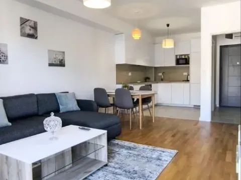 Izdavanje, jednosoban stan, 55m², Centar, Tivat - image 8