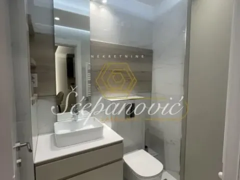 Izdavanje, dvosoban stan, 52m², Grbavica, Novi Sad Sve Podlokacije - image 3