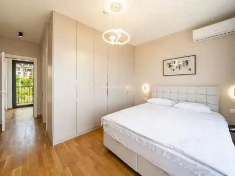 Prodaja, kuća, 223m², Reževići, Budva - image 19