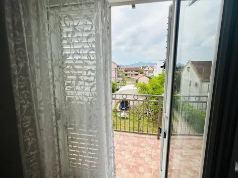 Rent, two bedroom apartment, 70m², Dalmatinska ulica, Podgorica - image 16