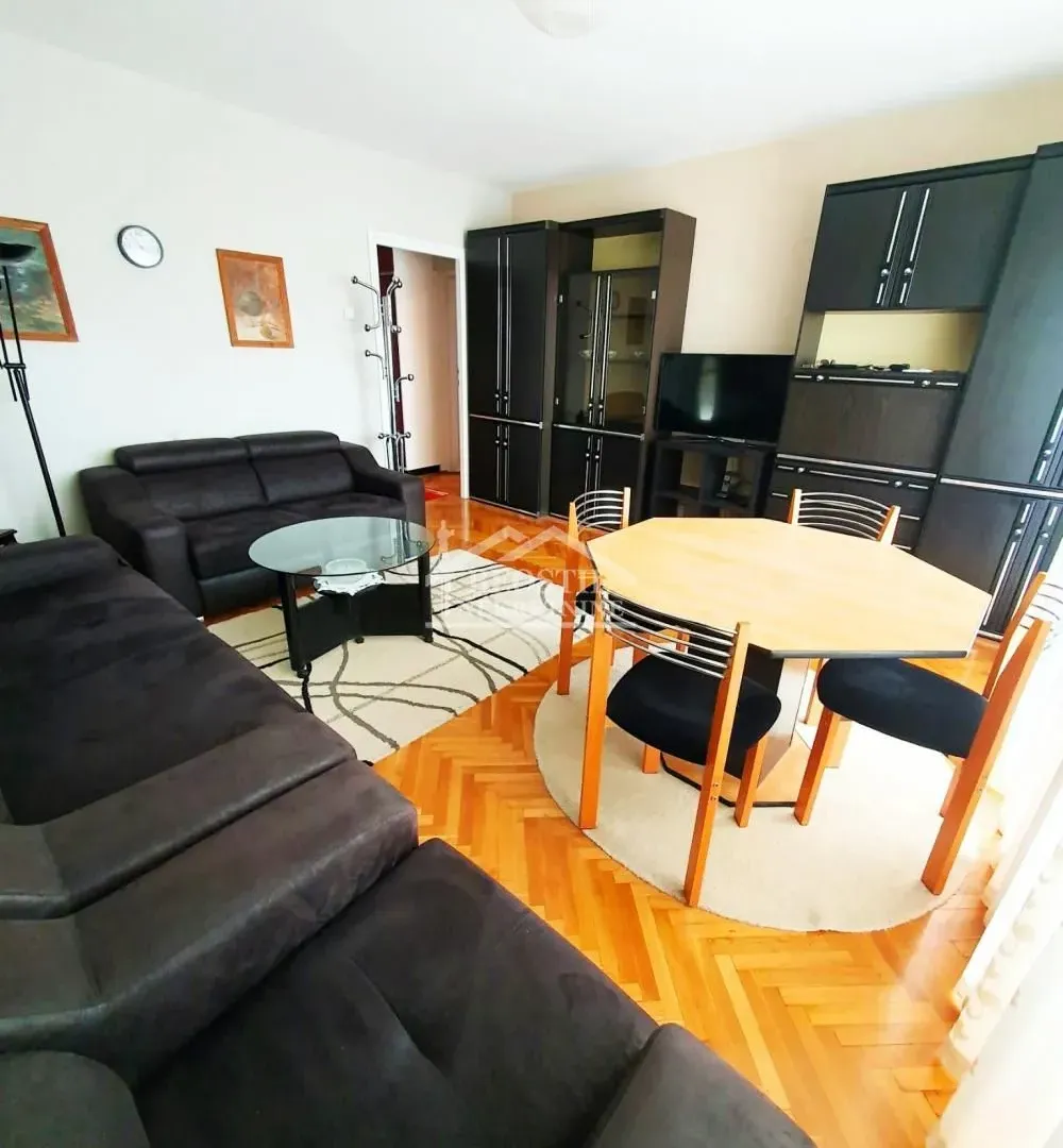 Izdavanje, jednosoban stan, 39m², Vračar Sve Podlokacije, Beograd