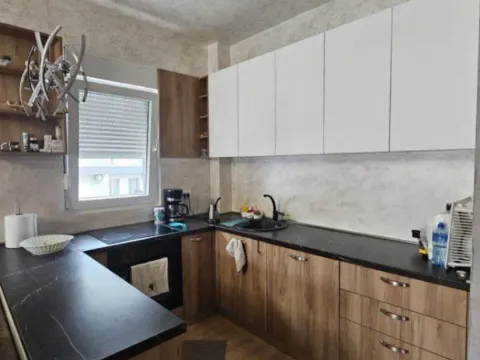 Izdavanje, jednosoban stan, Budva, Crna Gora - image 9