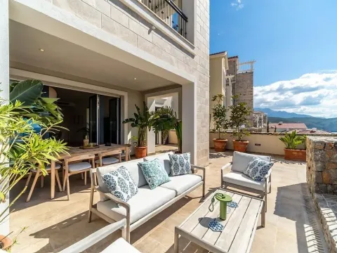 Sale, two bedroom apartment, 105m², Luštica, Tivat