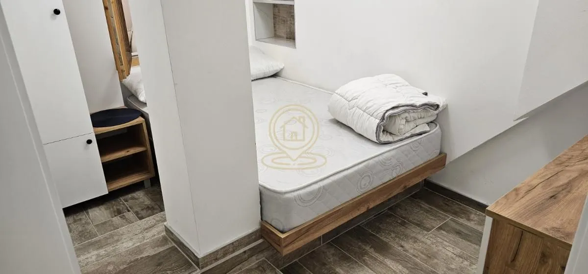 Prodaja, jednosoban stan, 32m², Centar, Vrnjačka Banja