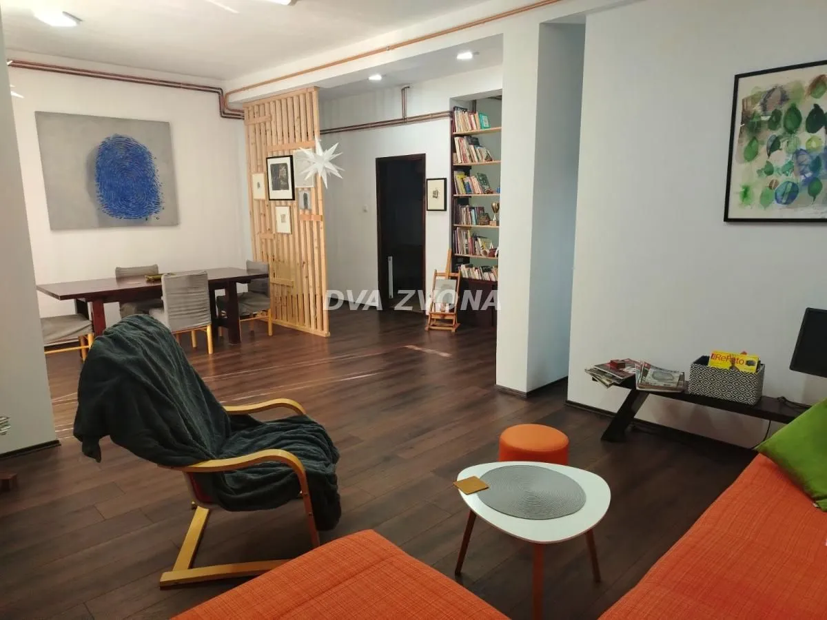 Prodaja, kuća, 269m², Novi Sad, Srbija