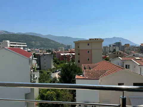 Rent, two bedroom apartment, 55m², Golubovina, Budva - image 9