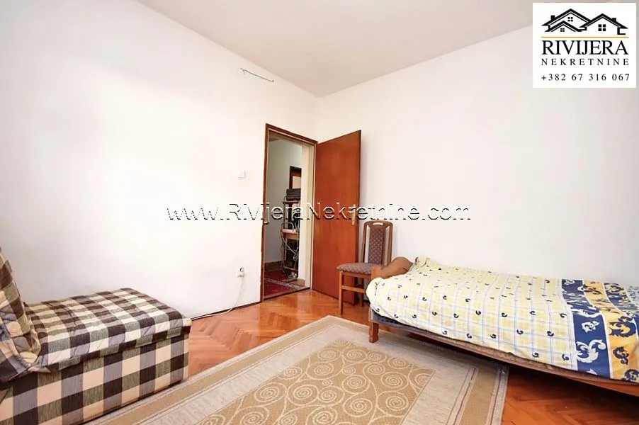 Prodaja, kuća, 280m², Igalo, Herceg Novi