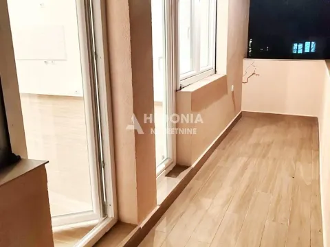 Prodaja, trosoban stan, 85m², Zemun Sve Podlokacije, Beograd - image 11