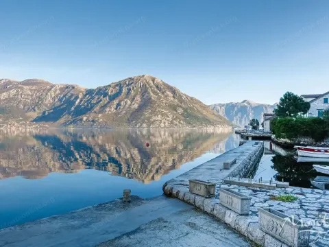 Prodaja, kuća, 333m², Kostanjica, Kotor - image 7