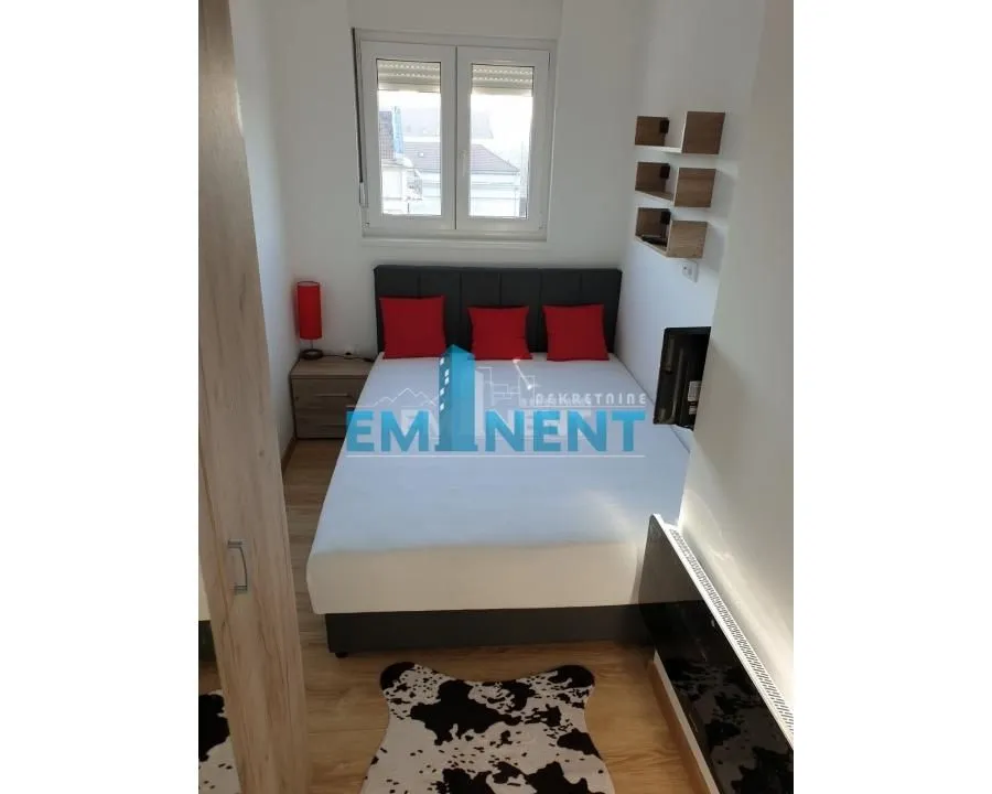 Izdavanje, stan, 34m², Zemun Centar, Zemun Sve Podlokacije