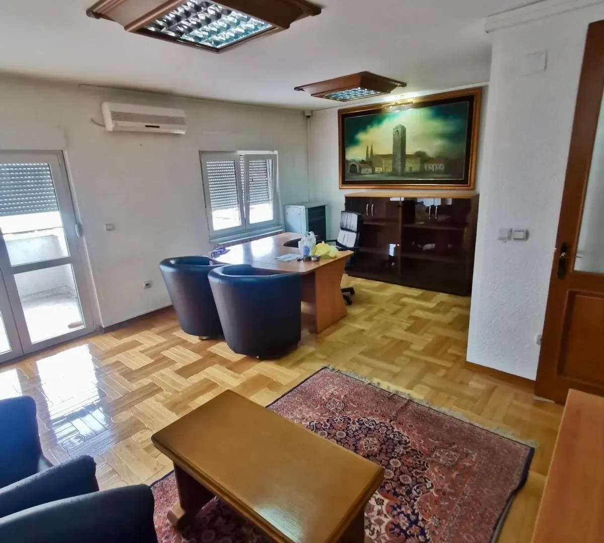 Rent, office space, 150m², Stara Varoš, Podgorica