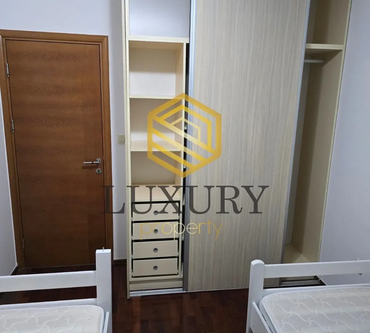 Prodaja, jednosoban stan, 40m², Stari Aerodrom, Podgorica