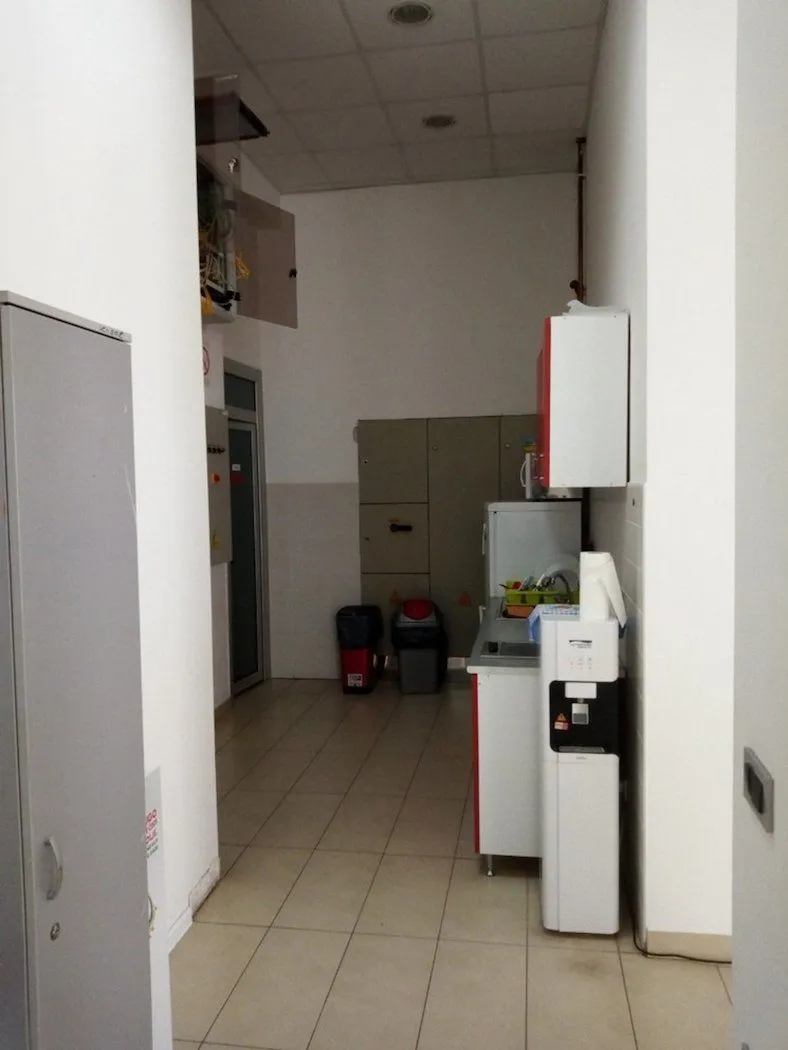 Rent, office space, 400m², Novi Sad, Srbija