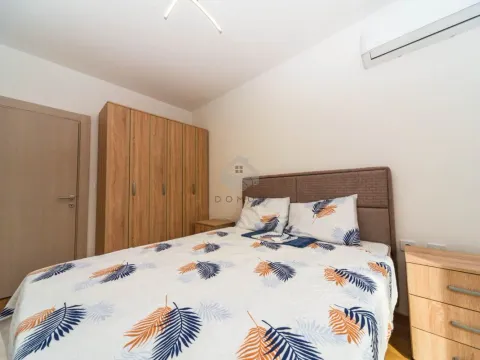 Rent, two bedroom apartment, 70m², Stara Varoš, Podgorica - image 15