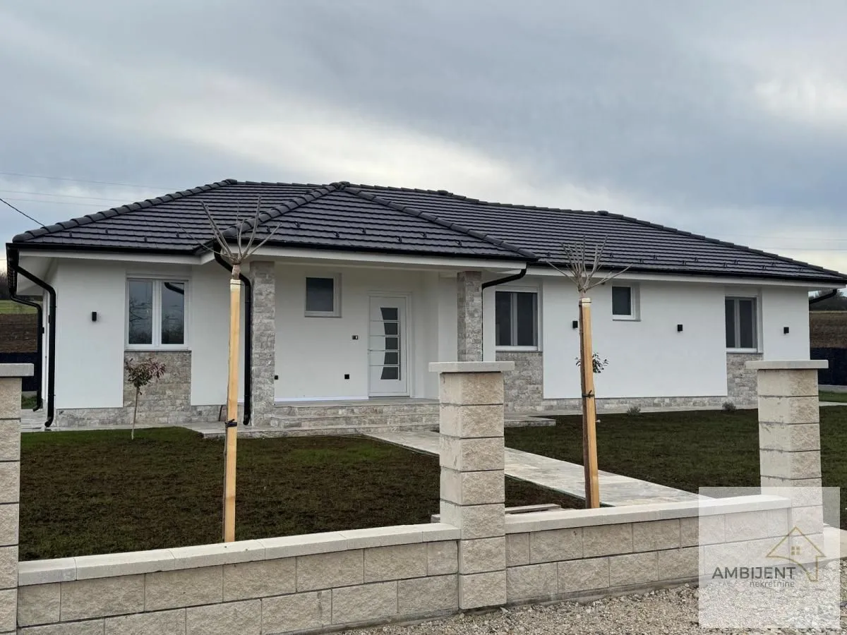 Prodaja, kuća, 144m², Kosmaj, Sopot