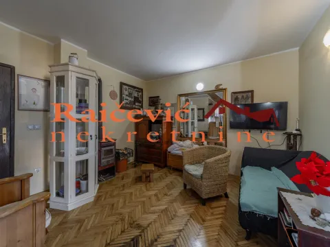 Prodaja, kuća, 199m², Krupanj, Srbija - image 6