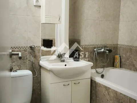 Izdavanje, dvosoban stan, 40m², Liman 3, Novi Sad Sve Podlokacije - image 9