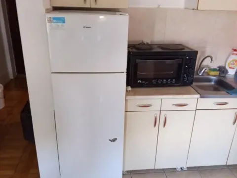 Rent, studio apartment, 26m², Salajka, Novi Sad Sve Podlokacije - image 4