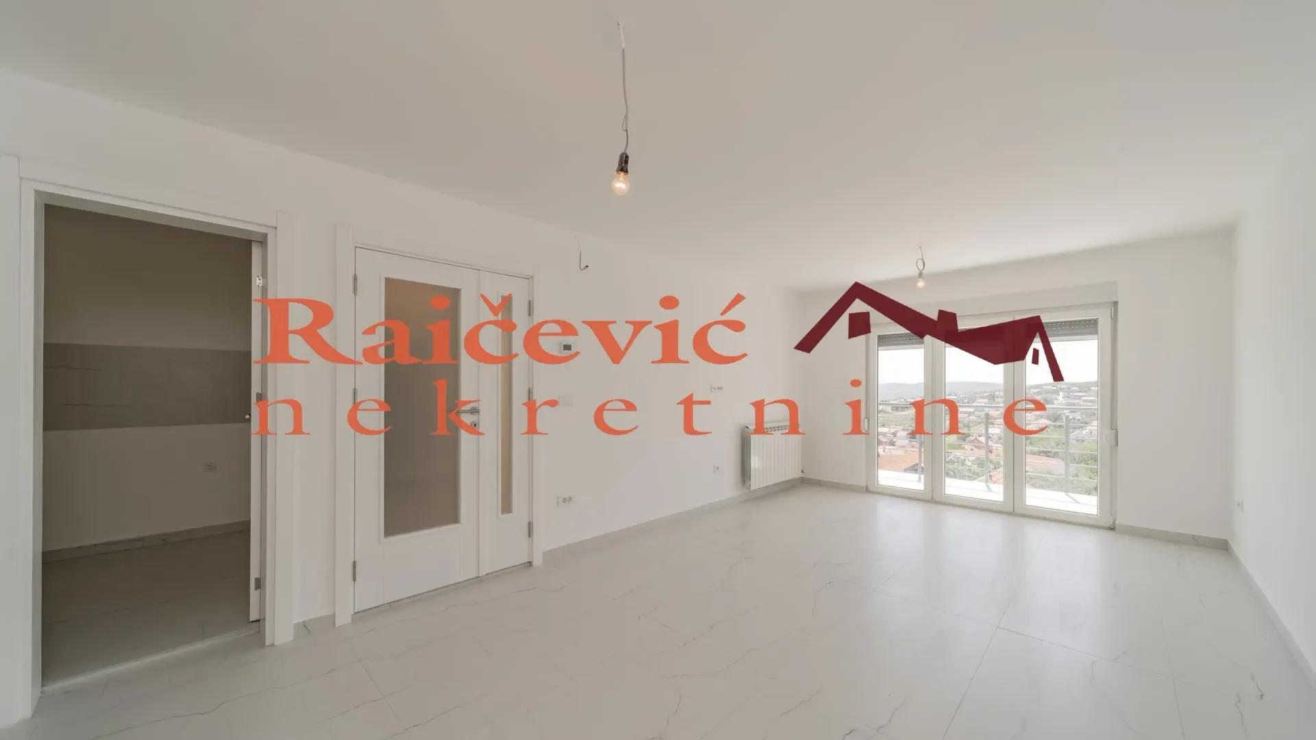 Prodaja, trosoban stan, 80m², Grocka, Beograd