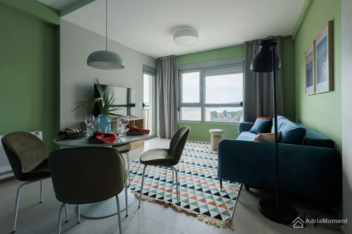 Prodaja, jednosoban stan, 45m², Centar, Tivat