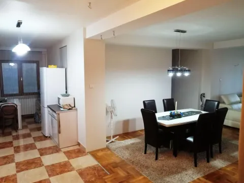 Prodaja, trosoban stan, 95m², Centar, Niš - image 6