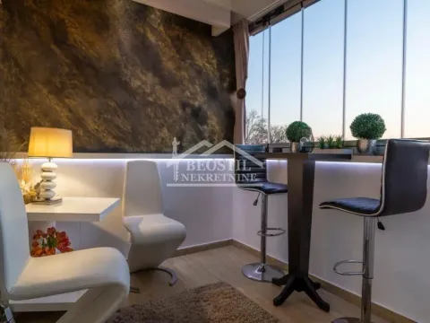 Prodaja, trosoban stan, 80m², Crveni Krst, Beograd - image 2