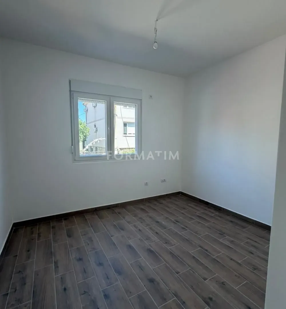 Prodaja, trosoban stan, 63m², Zemun Novi Grad, Zemun Sve Podlokacije