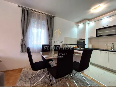 Rent, two bedroom apartment, 70m², Seljanovo, Tivat - image 7
