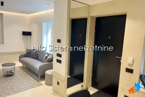 Rent, two bedroom apartment, 55m², Crveni Krst, Beograd - image 7