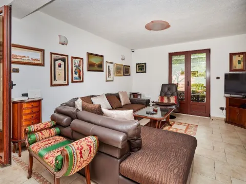 Prodaja, kuća, 120m², Dobrota, Kotor - image 12