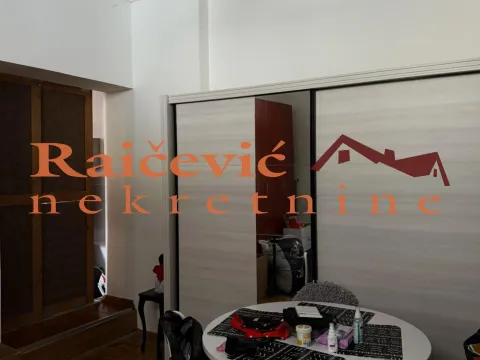 Prodaja, trosoban stan, 66m², Stari Grad, Beograd - image 4