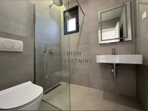 Sale, two bedroom apartment, 57m², Šušanj, Bar - image 11