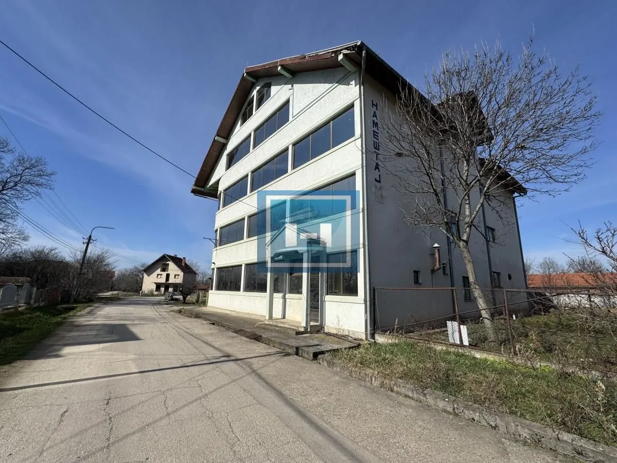 Rent, office space, 1320m², Supska, Ćuprija