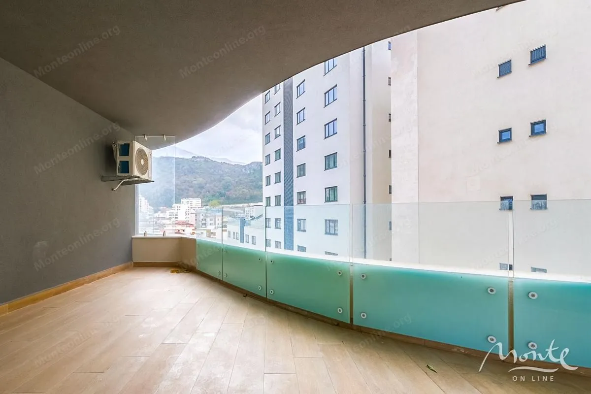 Prodaja, garsonjera, 57m², Rafailovići, Budva
