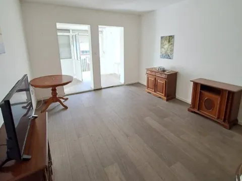 Prodaja, jednosoban stan, 48m², Drac, Podgorica - image 3