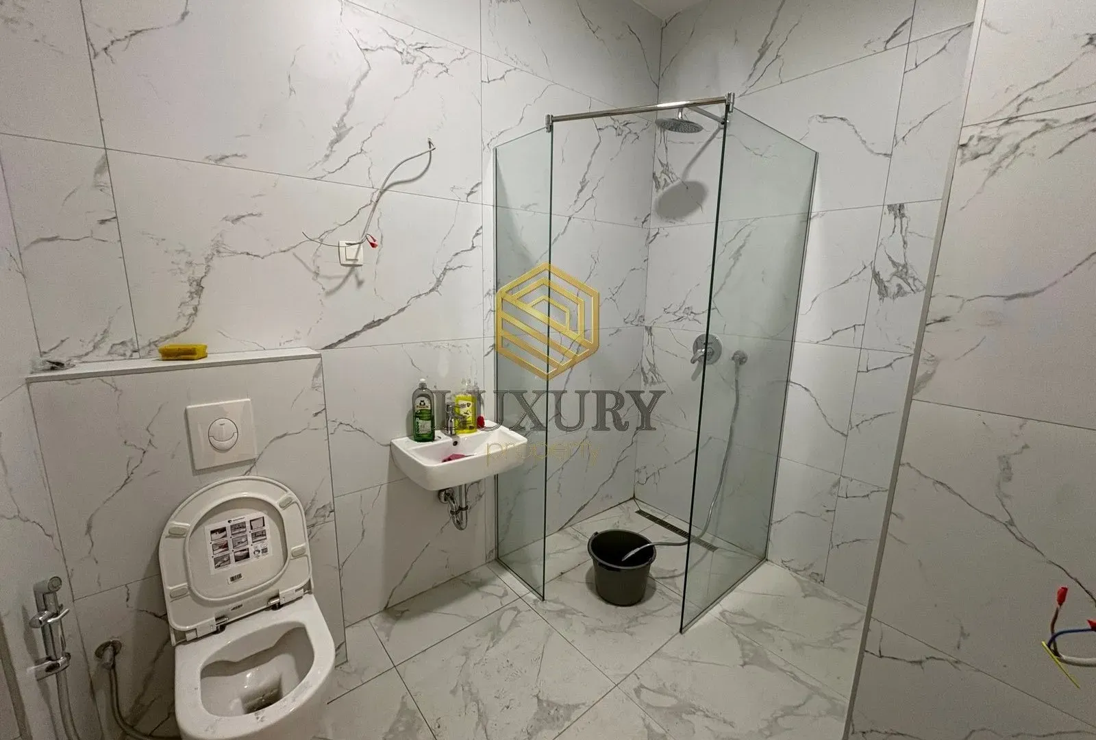 Rent, office space, 275m², Stari Aerodrom, Podgorica