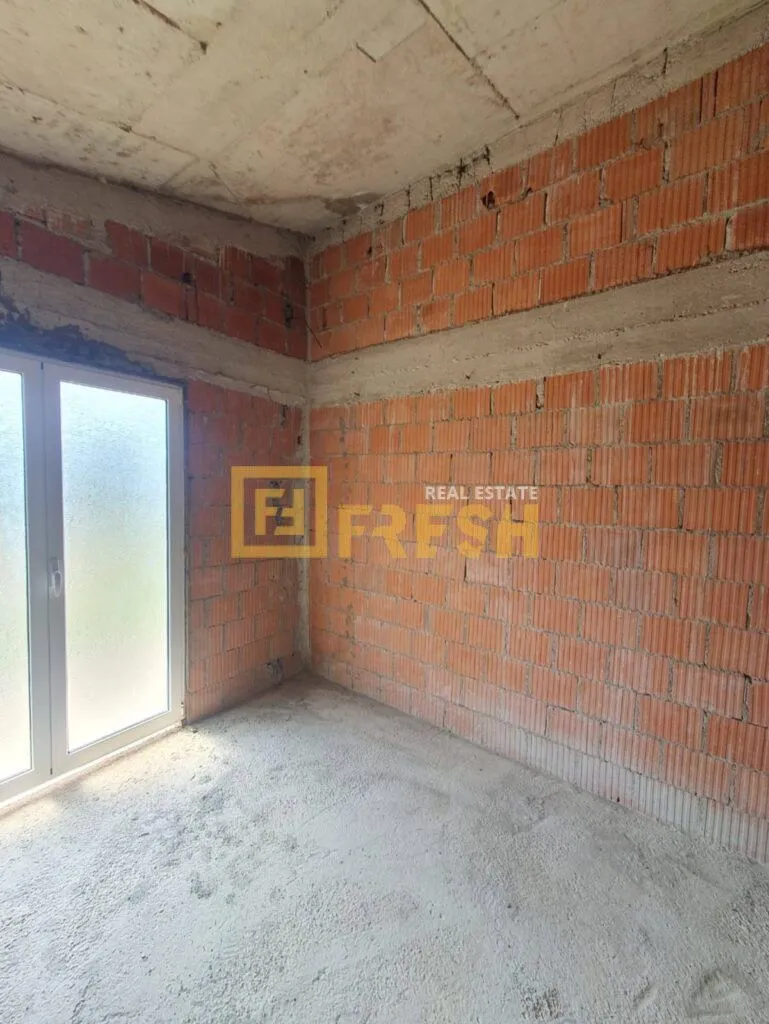 Prodaja, kuća, 340m², Bar, Crna Gora