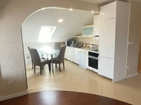 Prodaja, dvosoban stan, 63m², Lazi, Budva - image 7