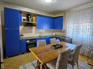 Prodaja, kuća, 191m², Tološi, Podgorica - image 13