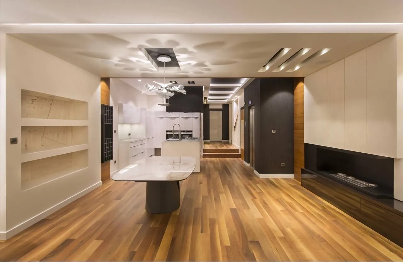 Prodaja, trosoban stan, 313m², Budva, Crna Gora