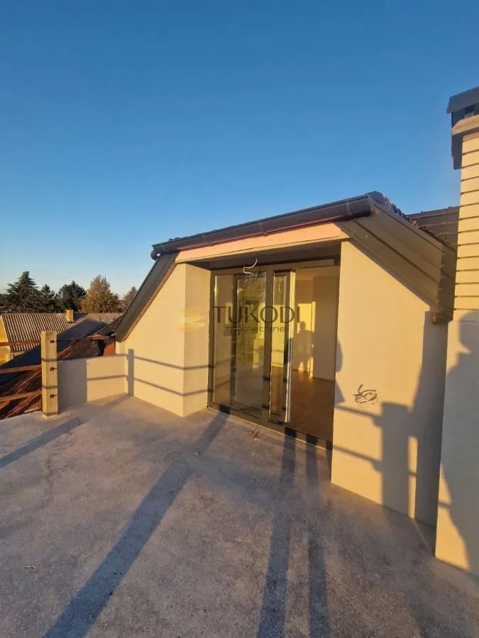 Prodaja, kuća, 550m², Sremska Kamenica, Petrovaradin