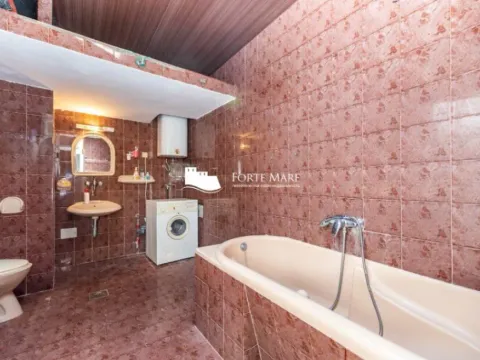 Prodaja, jednosoban stan, 200m², Topla, Herceg Novi - image 8